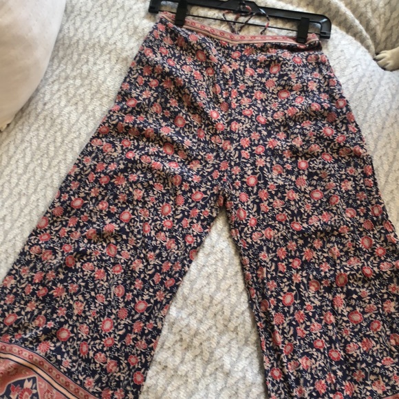 Spell & The Gypsy - Picture 5 of 7